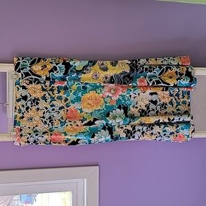 EUC Catos maxi skirt. Size L